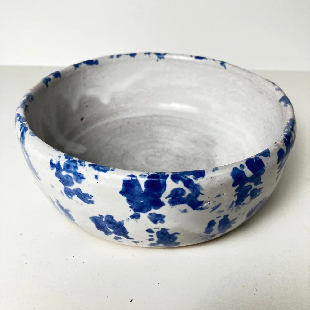 Bybee Pottery Serving Bowl 6.5in White Blue Sponge Glaze Vintage Stoneware